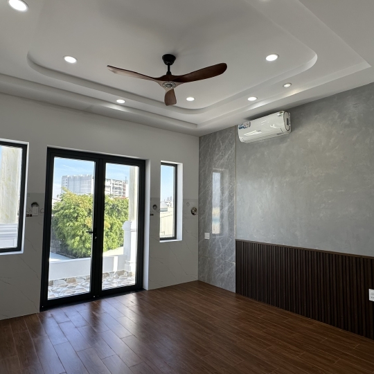 Công Trình Nhà Ở: MR HÙNG